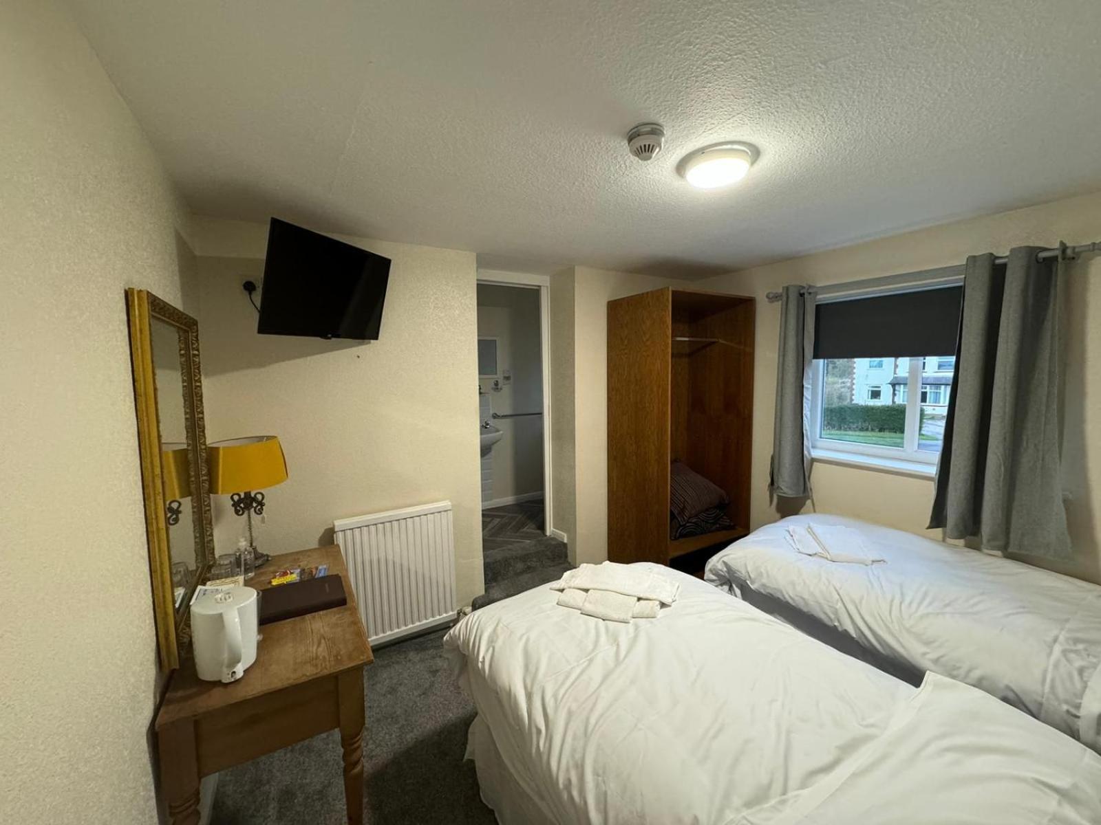 Ivanhoe Hotel Scalby  Екстериор снимка